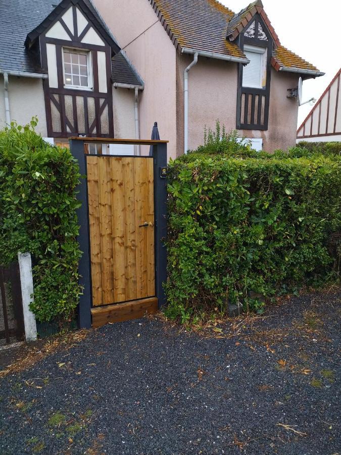 Le Triplex Cote Plage Plein Sud كورسول-سور-مار المظهر الخارجي الصورة