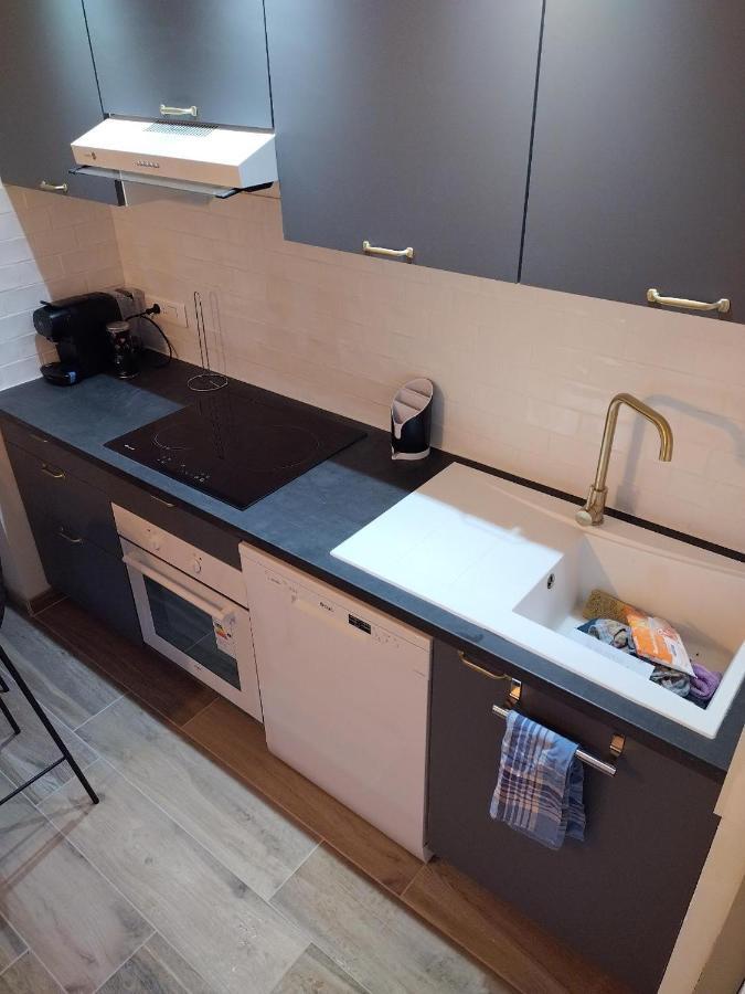 Le Triplex Cote Plage Plein Sud كورسول-سور-مار المظهر الخارجي الصورة